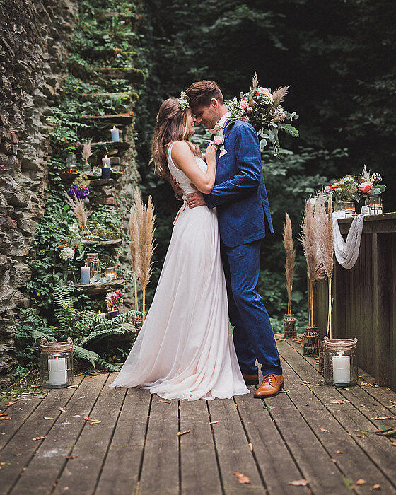 Brautpaar beim Ja-Wort.