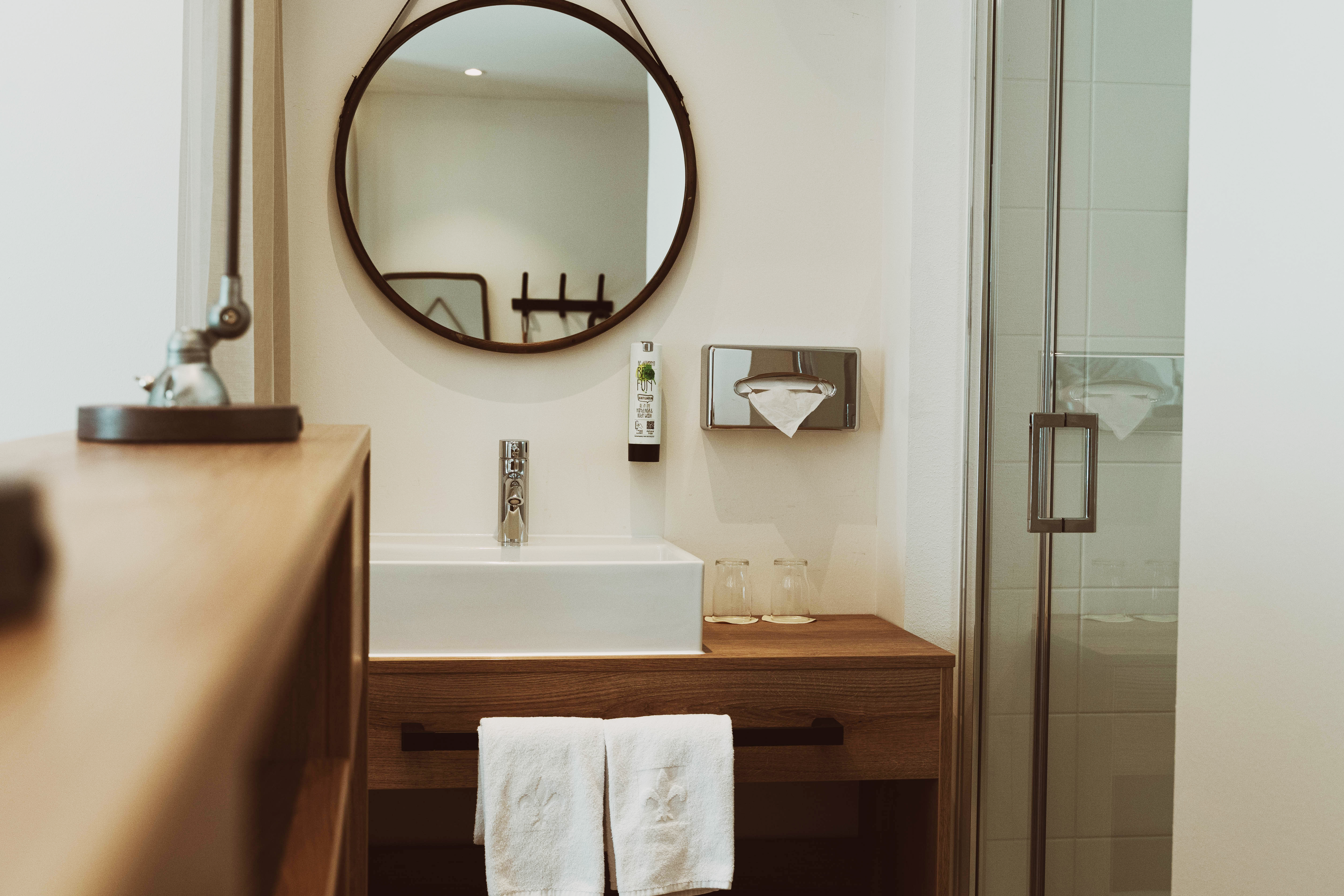 Badezimmer Superior im Burghotel Schlaining 